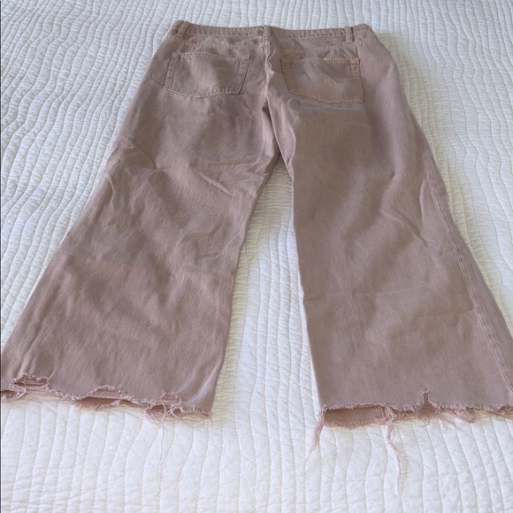 Vervet "Cherry Blossom" high-rise, distressed crop flare jeans - Picture 5 of 6